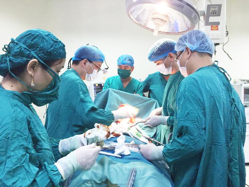 Bệnh viện Đa khoa tỉnh Hà Tĩnh triển khai phẫu thuật nội soi điều trị bệnh lý lõm ngực bẩm sinh