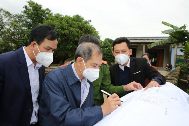 Khẩn trương điều tra, truy vết, khoanh vùng đối với ca mắc COVID-19 cộng đồng tại xã Kỳ Phong