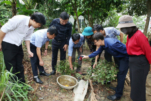 Khống chế thành công ổ dịch sốt xuất huyết tại thôn An Sú, xã Sơn Kim 1,          huyện Hương Sơn