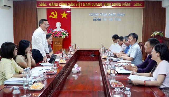 Cục Phòng bệnh - Bộ Y tế làm việc với ngành Y tế Hà Tĩnh