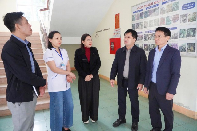 CDC Hà Tĩnh đồng hành, hỗ trợ tuyến xã trong giai đoạn vận hành 69 trạm y tế