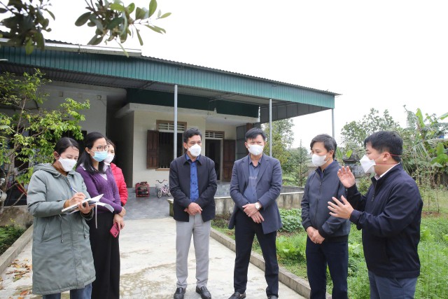 Giám sát chặt chẽ, phòng ngừa cúm gia cầm H5N1 lây sang người ở Cẩm Xuyên