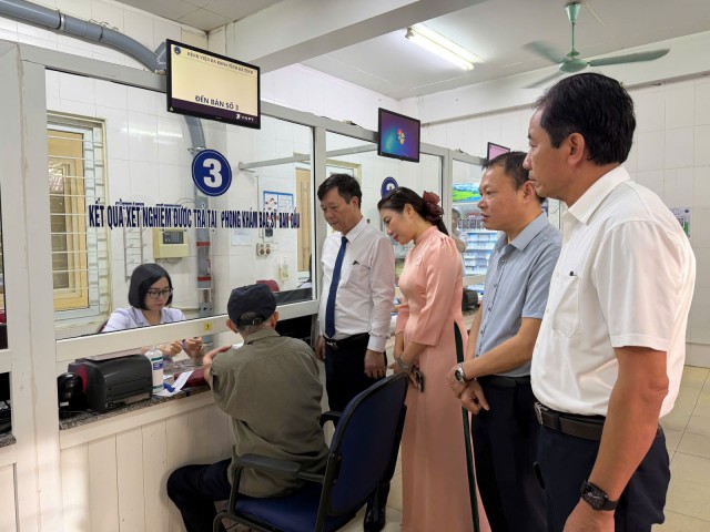 Hà Tĩnh: Tổ chức Lễ Phát động đợt cao điểm khám sức khỏe cho người dân